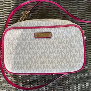 Michael Kors Crossbody
